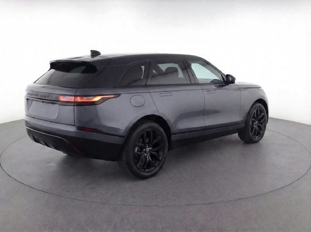 Used 2026 Land Rover Range Rover Velar S AWD/4WD image 4