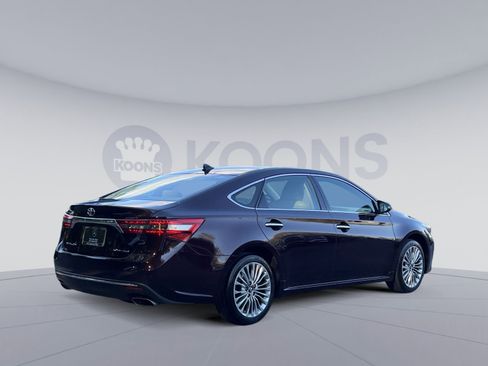 Used 2017 Toyota Avalon XLE FWD image 5
