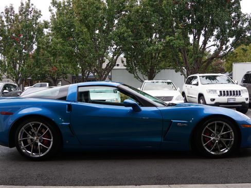 Used 2009 Chevrolet Corvette Z06 w/ Preferred Equipment Group image 10