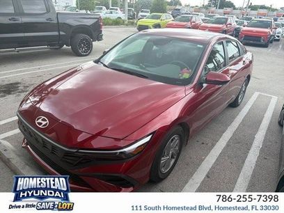 Certified 2025 Hyundai Elantra SE w/ Cargo Package