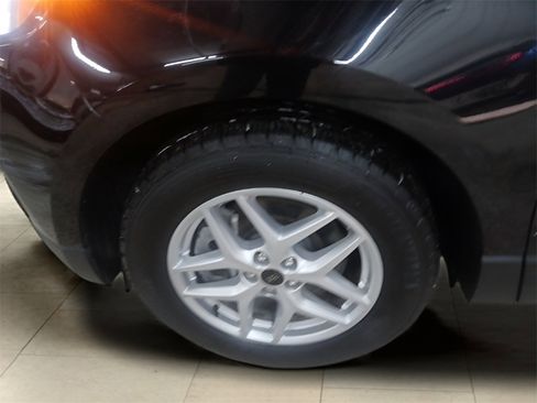 Used 2024 Ford Edge SEL image 10