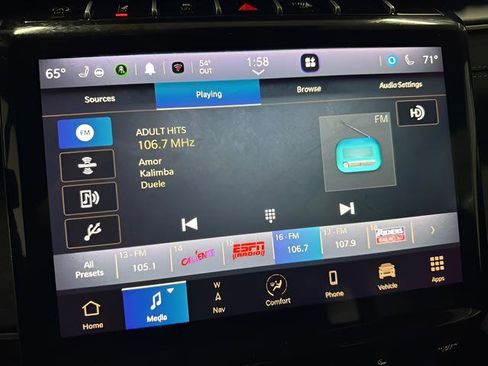 Used 2024 Jeep Grand Cherokee L Limited w/ Luxury Tech Group II image 21