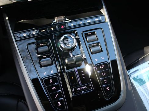 New 2026 Aston Martin DBX 707 AWD/4WD image 14