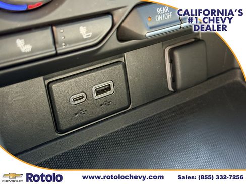 Used 2023 Chevrolet Tahoe LT w/ Luxury Package RWD image 23