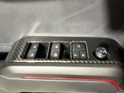 Used 2023 Toyota Tacoma TRD Sport w/ Advanced Technology Package AWD/4WD image 16