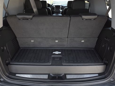 Used 2020 Chevrolet Tahoe Premier w/ RST 6.2L Performance Edition image 36