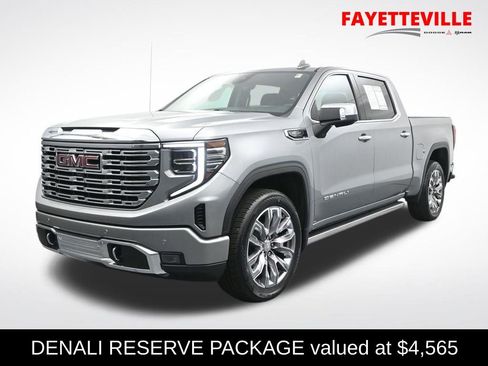 Used 2024 GMC Sierra 1500 Denali w/ Denali Reserve Package AWD/4WD image 1