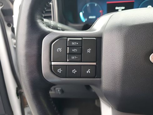 Used 2024 Ford F350 Lariat image 33