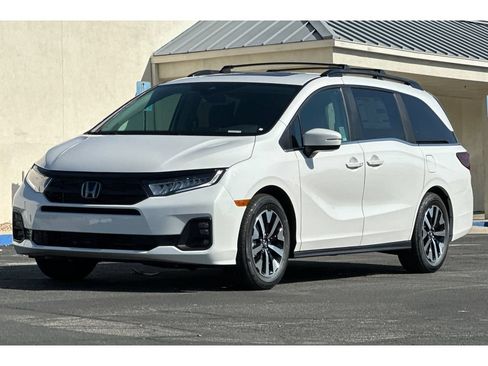 Certified 2026 Honda Odyssey EX-L image 47