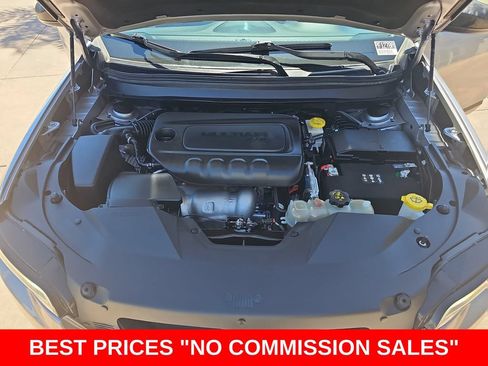 Used 2021 Jeep Cherokee Latitude Plus FWD image 30