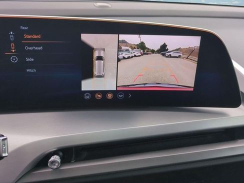 Certified 2026 Cadillac Vistiq Premium Luxury AWD/4WD image 12