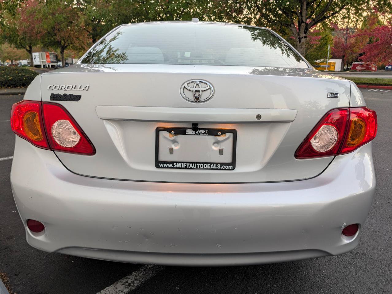 Used 2010 Toyota Corolla LE w/ LE EVP Pkg #1 FWD image 5