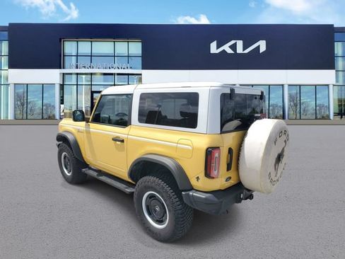 Used 2024 Ford Bronco Heritage Edition AWD/4WD image 3