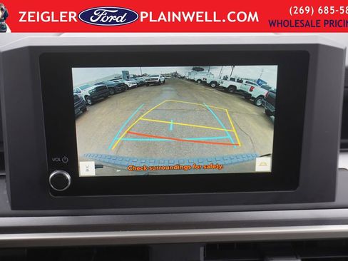 Used 2025 Toyota 4Runner SR5 image 19