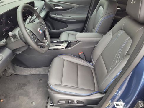 New 2026 Buick Envista Sport Touring image 7