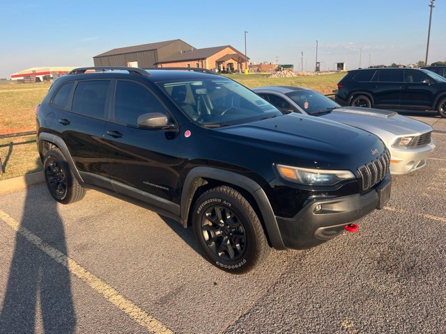 Used 2020 Jeep Cherokee Trailhawk AWD/4WD image 1