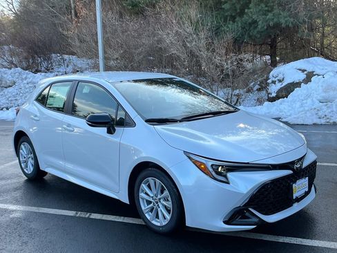 New 2026 Toyota Corolla SE image 7