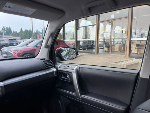 Used 2024 Toyota 4Runner TRD Sport image 35