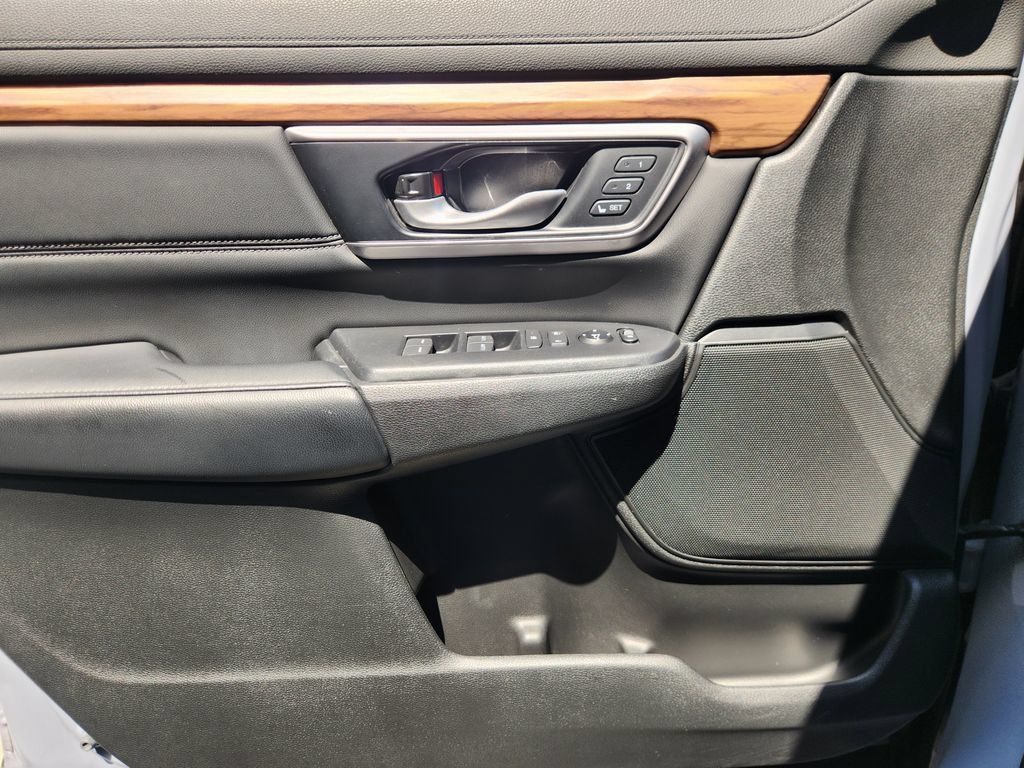 Used 2021 Honda CR-V Touring image 30