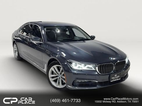 Used 2017 BMW 750i xDrive image 1