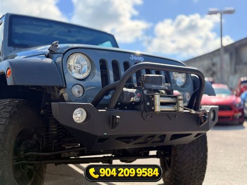 Used 2014 Jeep Wrangler Unlimited Sport w/ Connectivity Group AWD/4WD image 9