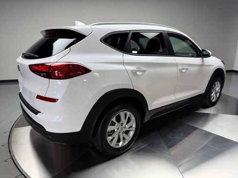 Used 2019 Hyundai Tucson Value FWD image 2