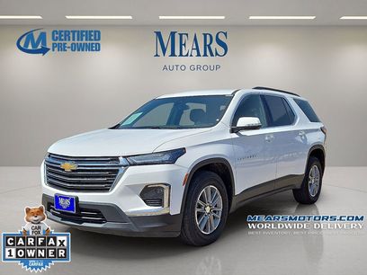 Used 2022 Chevrolet Traverse LT