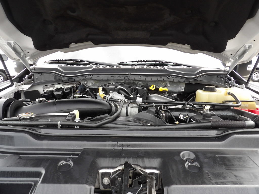 Used 2019 Ford F250 Lariat w/ Lariat Ultimate Package AWD/4WD image 46