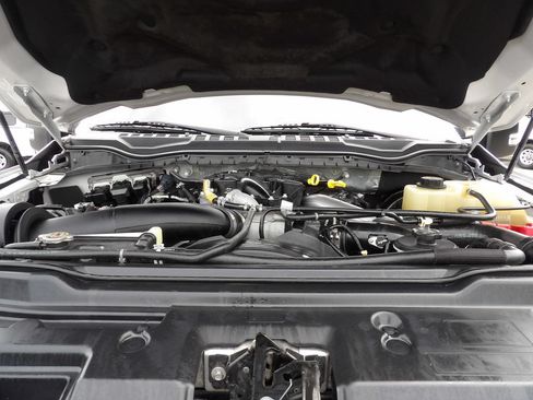 Used 2019 Ford F250 Lariat w/ Lariat Ultimate Package AWD/4WD image 46
