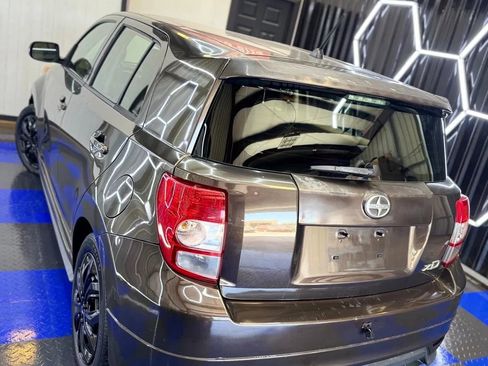 Used 2011 Scion xD Hatchback 4D image 23