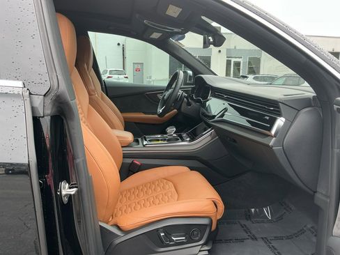 Used 2022 Audi RS Q8 image 31