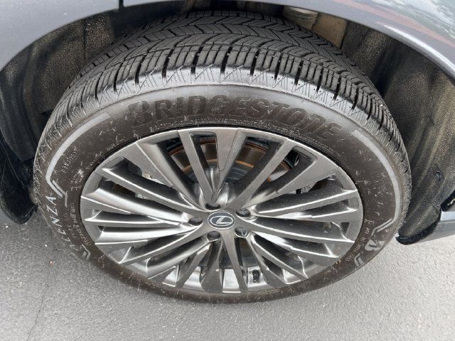 Used 2025 Lexus RX 350 AWD w/ Convenience Package image 24