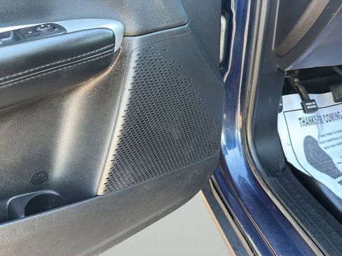 Used 2020 Dodge Journey SE w/ SE Popular Equipment Group image 25