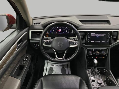 Used 2022 Volkswagen Atlas SEL image 15