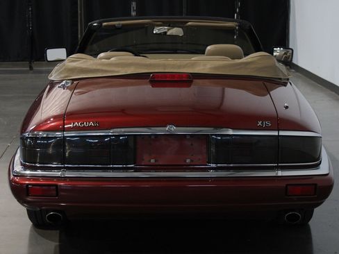Used 1995 Jaguar XJS 4.0 Convertible RWD image 17