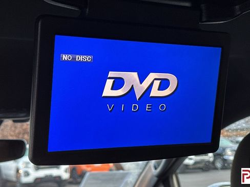 Used 2019 Chrysler Pacifica Touring Plus w/ S Appearance Package image 21