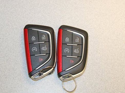 Used 2025 Cadillac CT5 V w/ Technology Package image 20