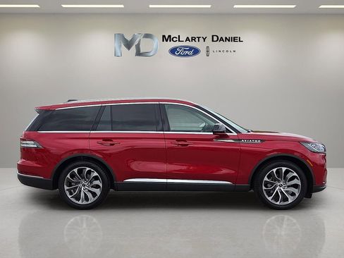 New 2026 Lincoln Aviator Reserve image 6