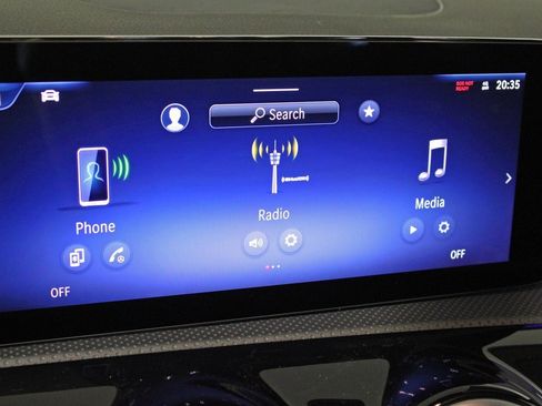 Certified 2025 Mercedes-Benz CLA 250 4MATIC image 20