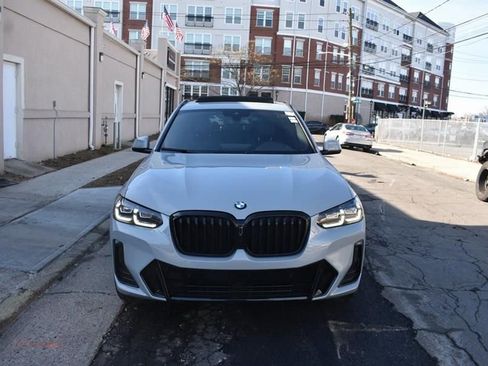 Used 2024 BMW X3 sDrive30i w/ Premium Package image 3