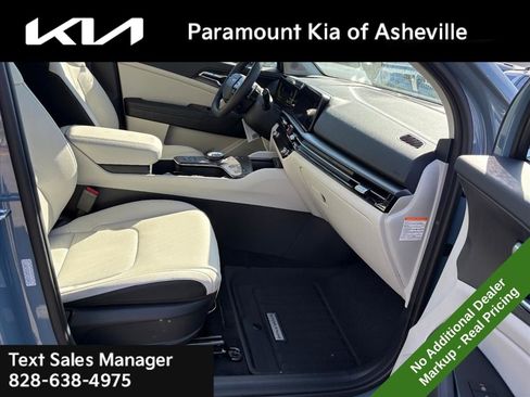 New 2026 Kia Sportage EX image 19