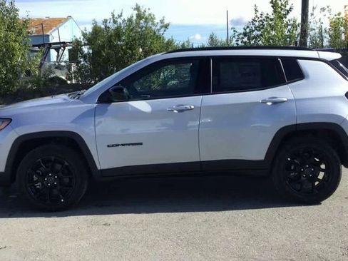 New 2025 Jeep Compass Latitude w/ Altitude Special Edition image 5