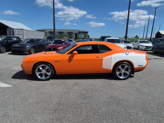 Used 2012 Dodge Challenger R/T RWD image 8