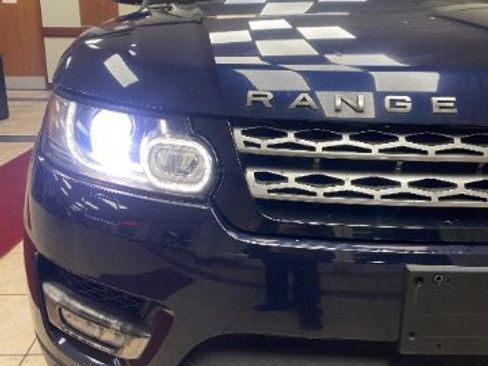 Used 2017 Land Rover Range Rover Sport HSE image 52