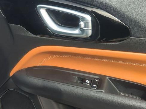 Used 2025 Jeep Compass Limited w/ Elite Group image 28