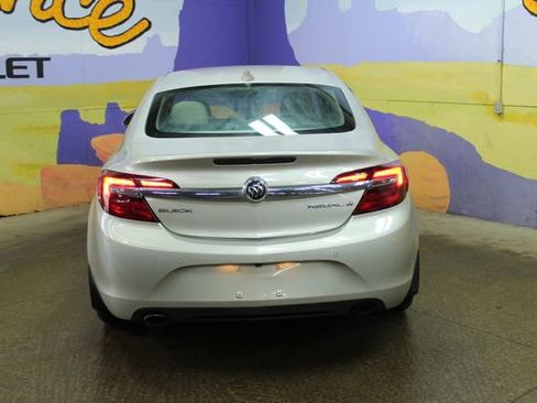 Used 2016 Buick Regal Premium image 7