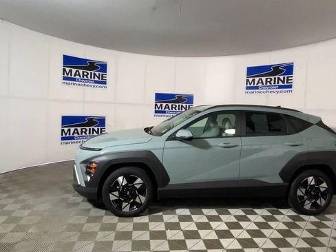 Used 2025 Hyundai Kona SEL FWD image 7