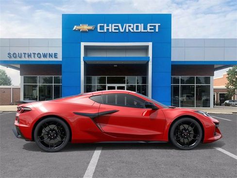 New 2025 Chevrolet Corvette Z06 image 5