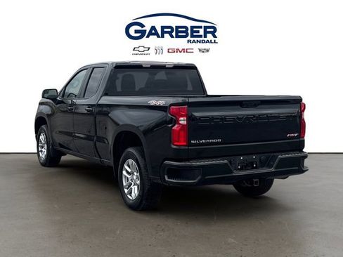 Used 2023 Chevrolet Silverado 1500 RST AWD/4WD image 3
