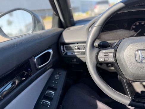 Used 2025 Honda Civic Sport image 7